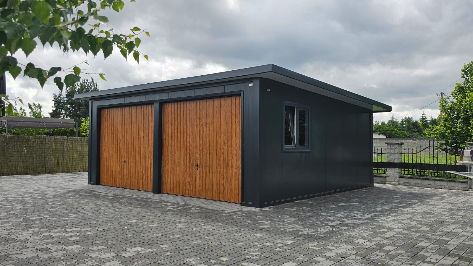 Garaż Ocieplony 7x6 grafit - obrazek 5